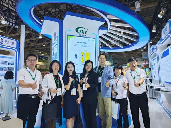 澳門環(huán)保展會(huì)社會(huì)組織機(jī)構(gòu)合影